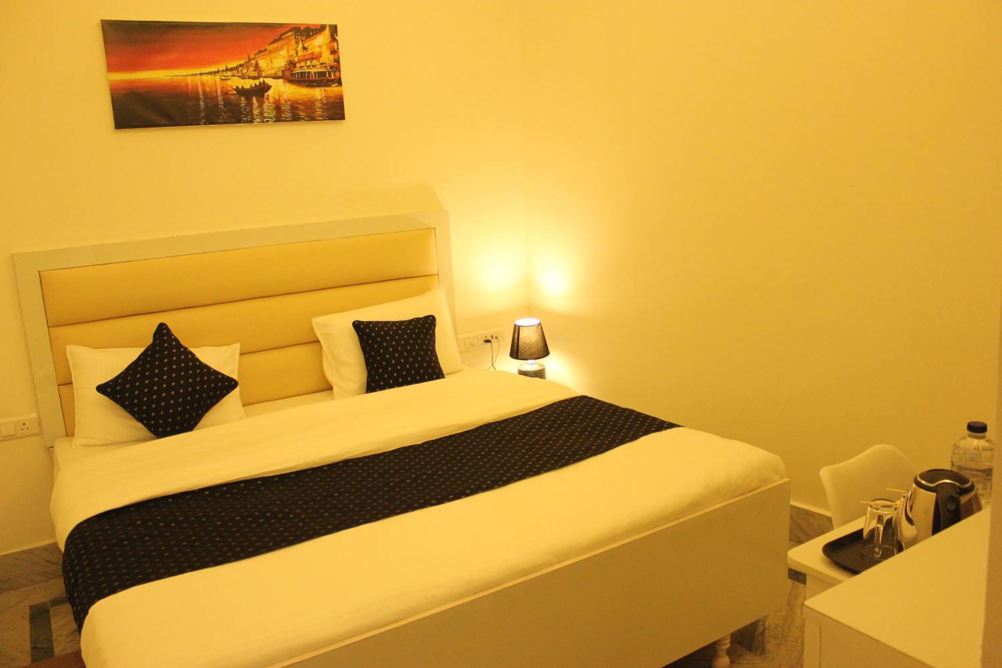 The Nandi International Boutique Homestay Varanasi Exterior photo