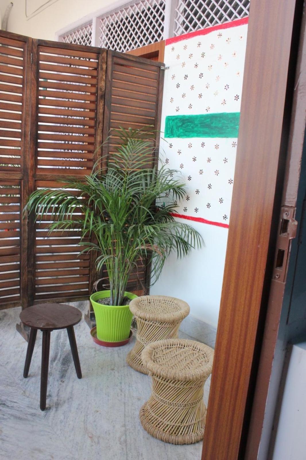 The Nandi International Boutique Homestay Varanasi Exterior photo